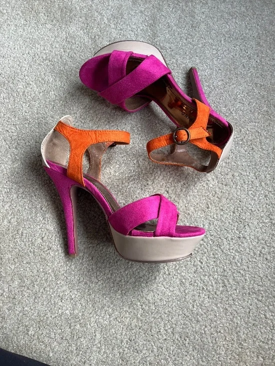 Spring Suede Multi-Coloured Heels - Picture 4 of 11